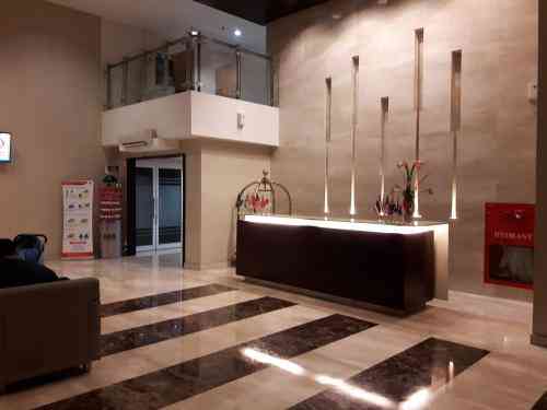 lobi thamrin residence apartemen