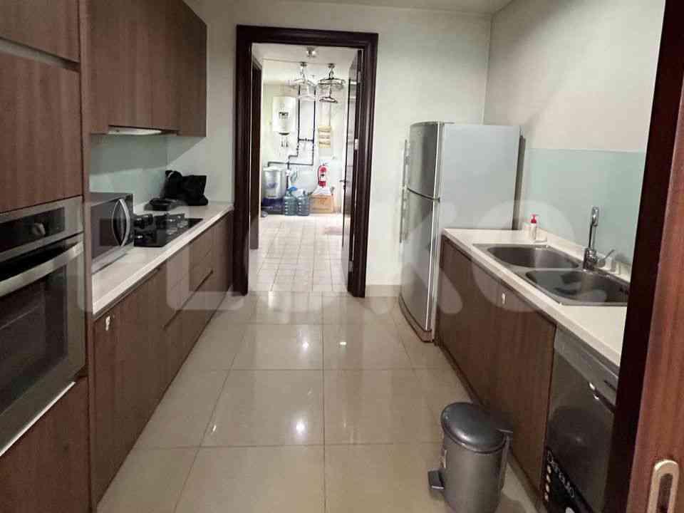 2 Bedroom on 7th Floor for Rent in Pakubuwono View - fgad67 3