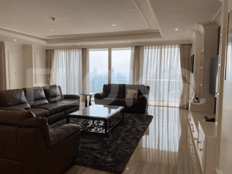 4 Bedroom on 30th Floor for Rent in Apartemen Providence Park - fpee28 1