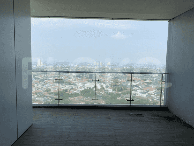 4 Bedroom on 30th Floor for Rent in Apartemen Providence Park - fpee28 6