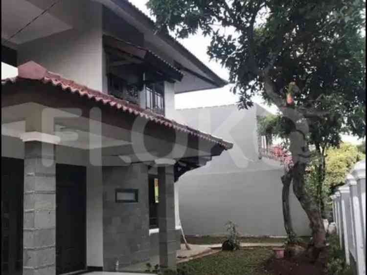 400 sqm, 5 BR house for rent in Kebon Jeruk 1