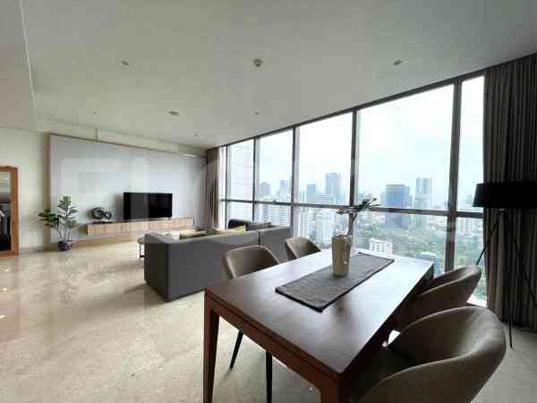 Dijual Apartemen 2 BR, Lantai 12, Luas 147 m2 di Tanah Abang 2