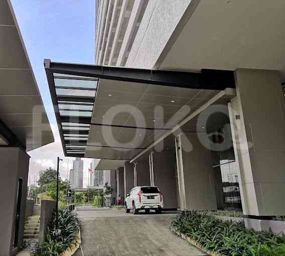 Pintu masuk The Newton 1 Ciputra Apartemen