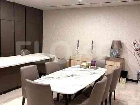 Dijual Apartemen 3 BR, Lantai 19, Luas 210 m2 di Kebon Sirih 4