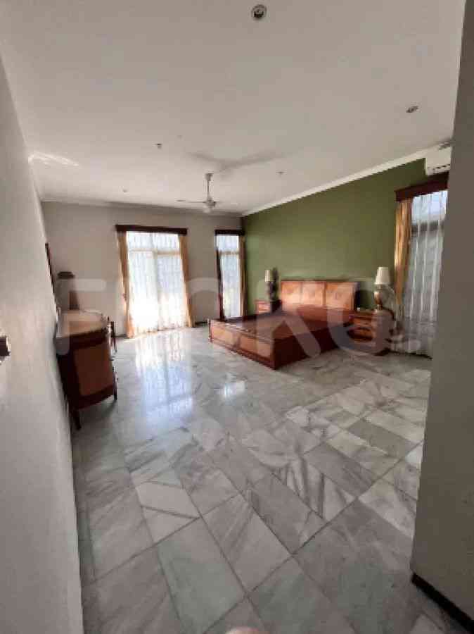 Disewakan Rumah 5 BR, Luas 600 m2 di Cilandak, Cilandak 9