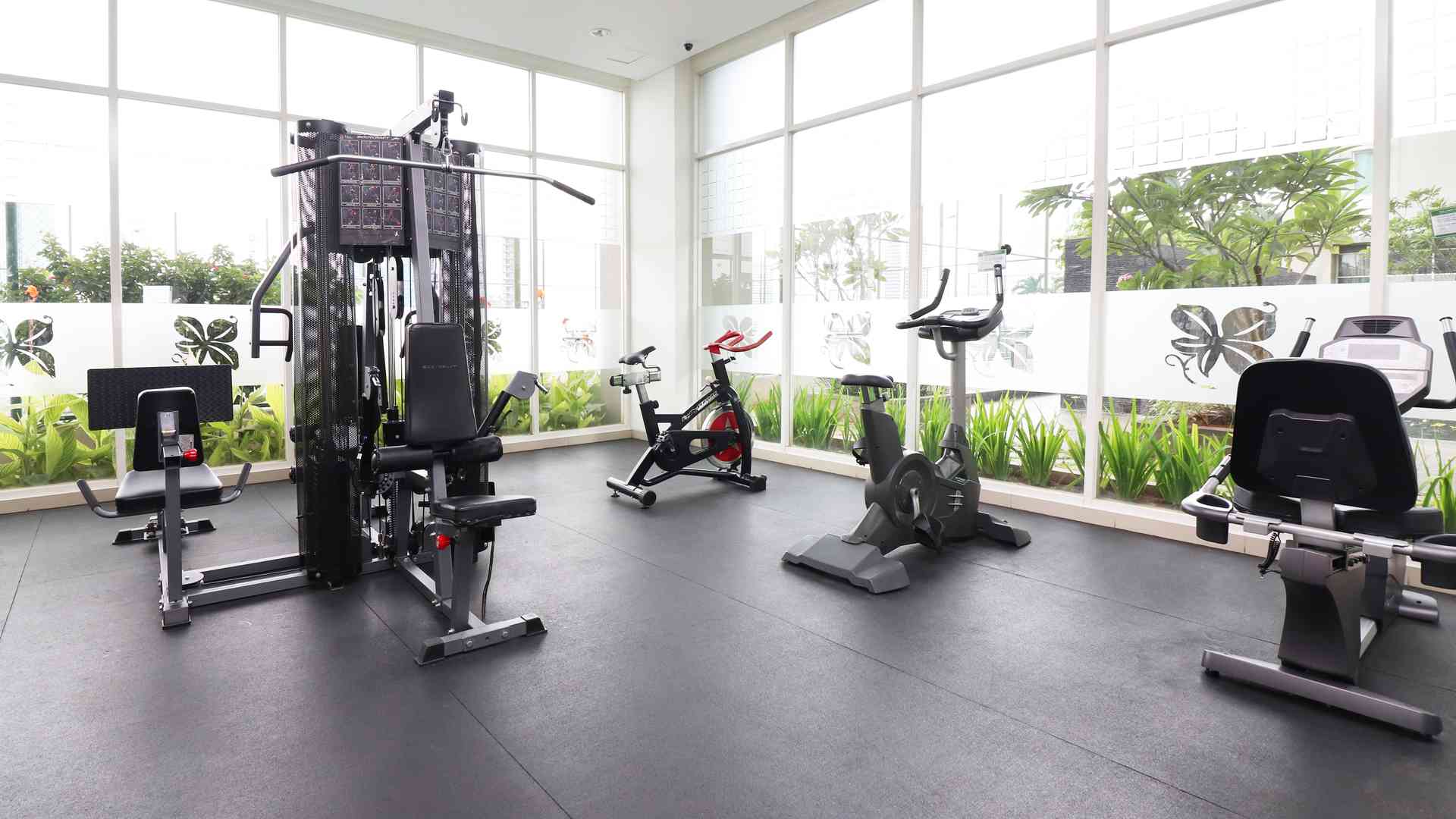 gym thamrin residence apartemen