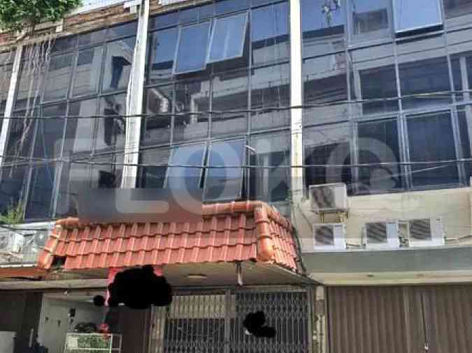 114 sqm, shophouse for sale in Cikini Raden Saleh, Menteng 3