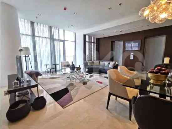 Dijual Apartemen 3 BR, Lantai 10, Luas 230 m2 di Setiabudi 6