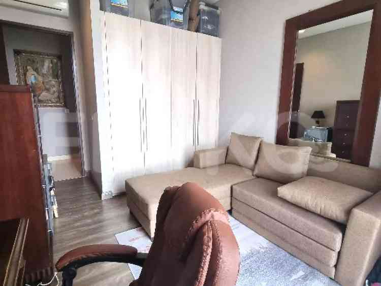 Dijual Apartemen 4 BR, Lantai 1, Luas 148 m2 di Senayan 2