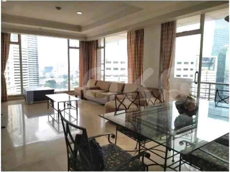 Dijual Apartemen 3 BR, Lantai 18, Luas 178 m2 di Tanah Abang 5