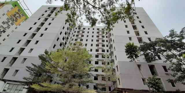 Sewa Apartemen East Park Apartment