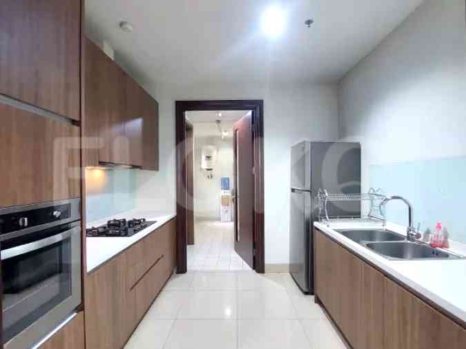 Dijual Apartemen 2 BR, Lantai 9, Luas 153 m2 di Gandaria 2