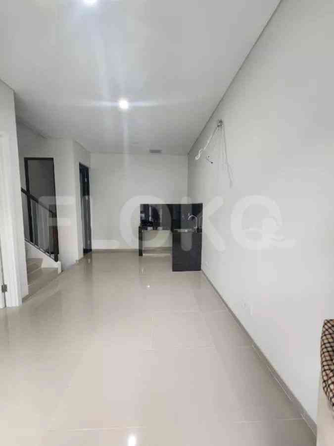 Disewakan Rumah 3 BR, Luas 77 m2 di Bintaro, Bintaro 2