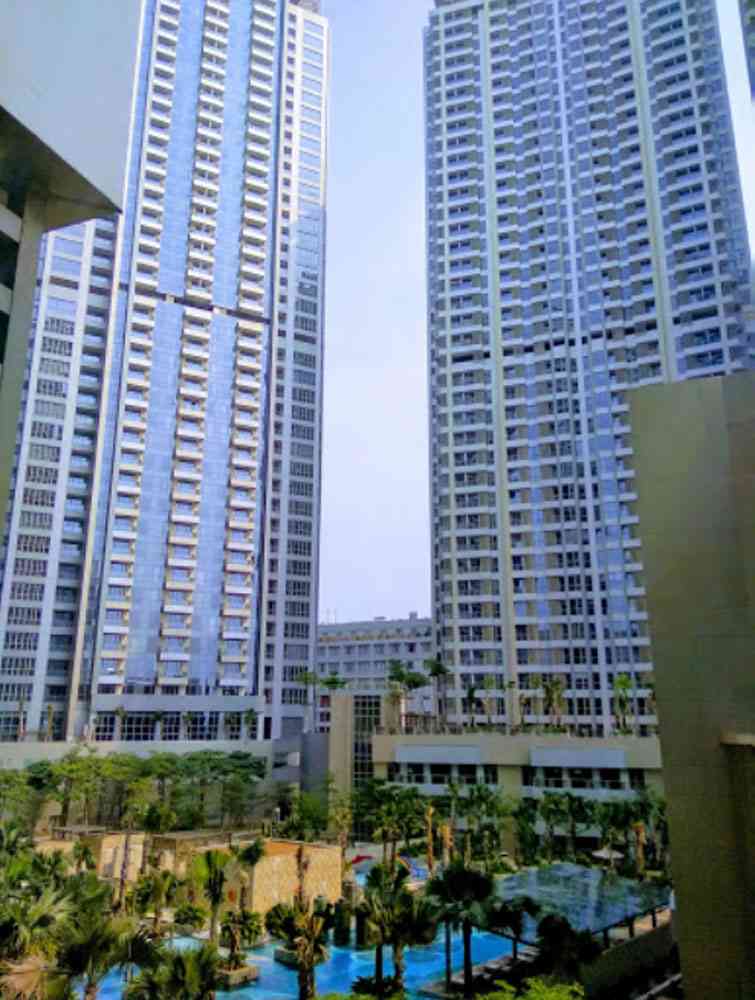 Gedung Taman Anggrek Residence