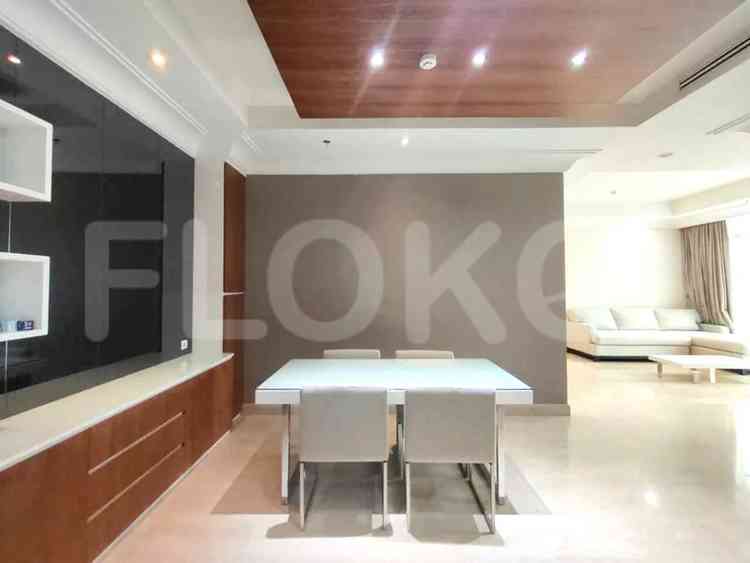 153 sqm, 9th floor, 2 BR apartment for sale in Gandaria 2