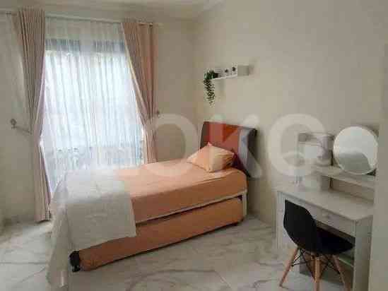 Disewakan Rumah 3 BR, Luas 63 m2 di Kemang 3