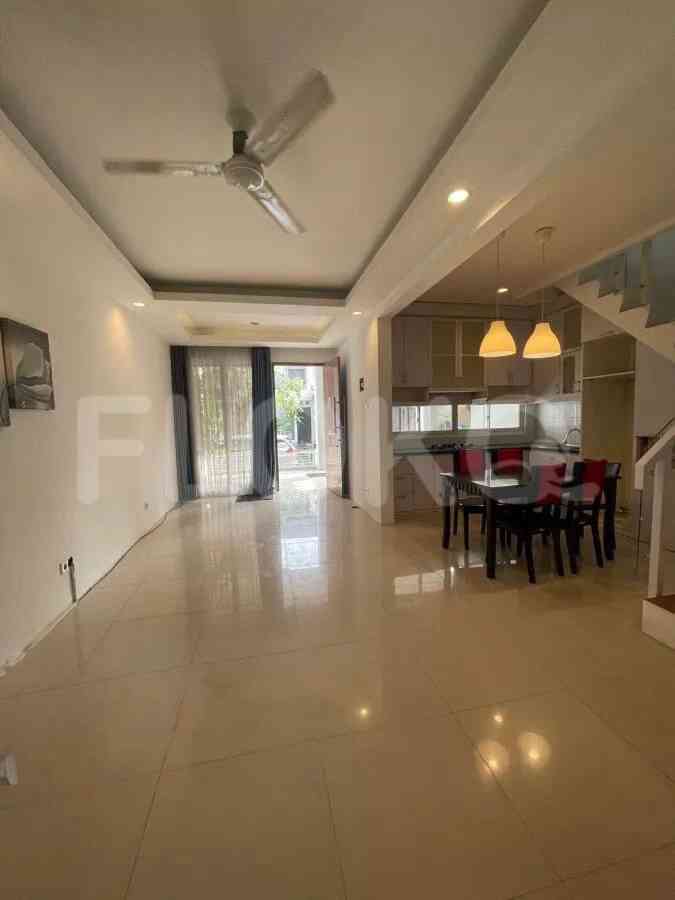 Disewakan Rumah 3 BR, Luas 150 m2 di Permata, Bintaro 5