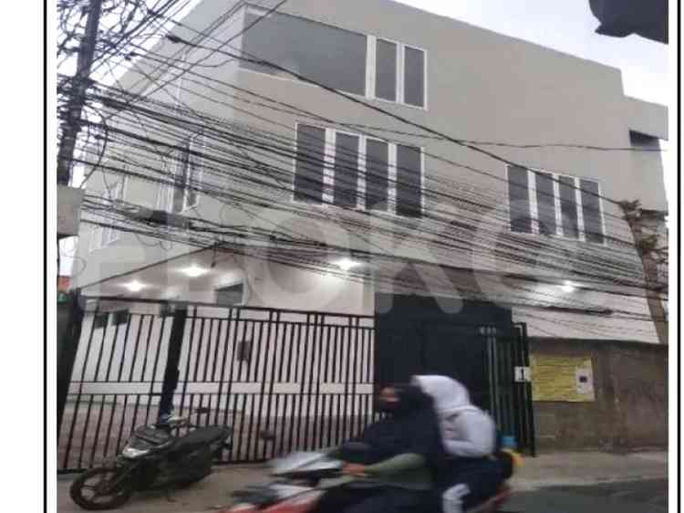 Disewakan Ruko Luas 335 m2 di Tebet, Tebet 2