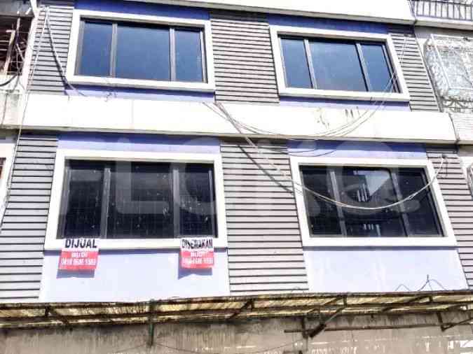 112 sqm, shophouse for sale in Krekot, Pasar Baru 4