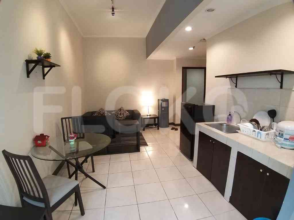 2 Bedroom on 15th Floor for Rent in Sudirman Park Apartment - fta973 2