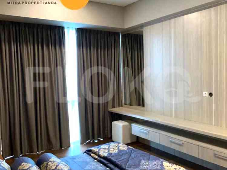 174 sqm, 55th floor, 4 BR apartment for sale in Sudirman 5