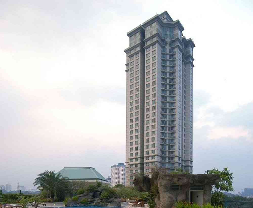 building Batavia Apartment