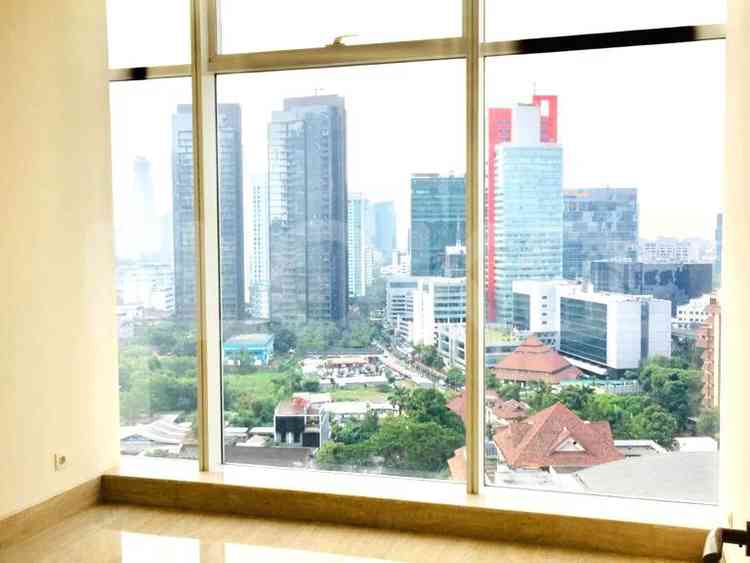 143 sqm, 18th floor, 3 BR apartment for sale in Setiabudi 5