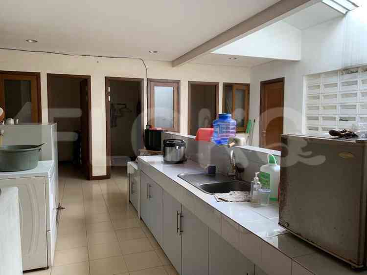 Dijual Rumah 4 BR, Luas 1090 m2 di Jl. Pekayon 1, Pasar Minggu 12