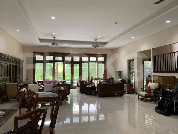 Dijual Rumah 4 BR, Luas 1090 m2 di Jl. Pekayon 1, Pasar Minggu 2