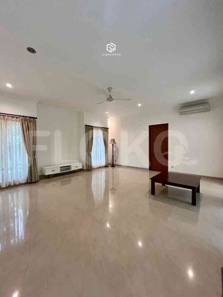 Disewakan Rumah 4 BR, Luas 600 m2 di Pejaten Barat, Pejaten 7