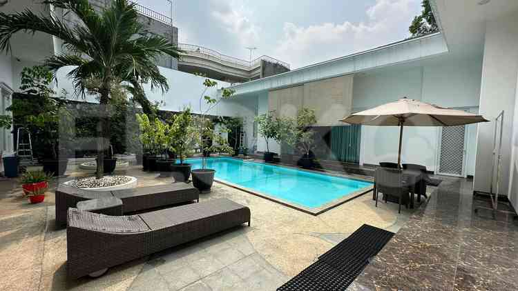 Disewakan Rumah 5 BR, Luas 700 m2 di Menteng, Menteng 16