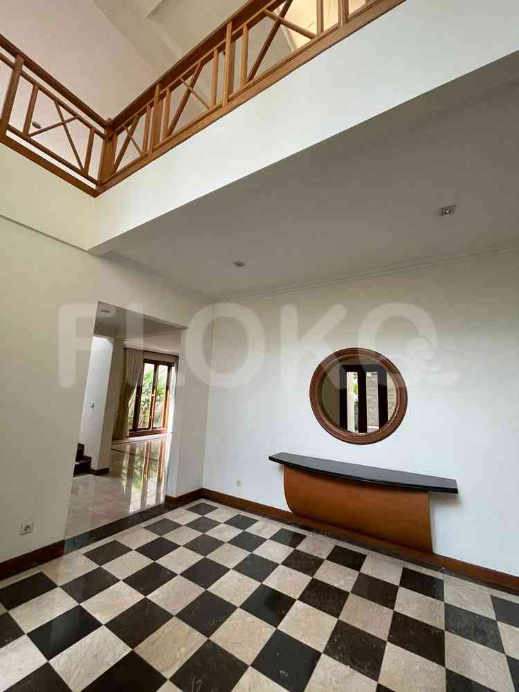 Disewakan Rumah 5 BR, Luas 900 m2 di Lebak Bulus, Lebak Bulus 2