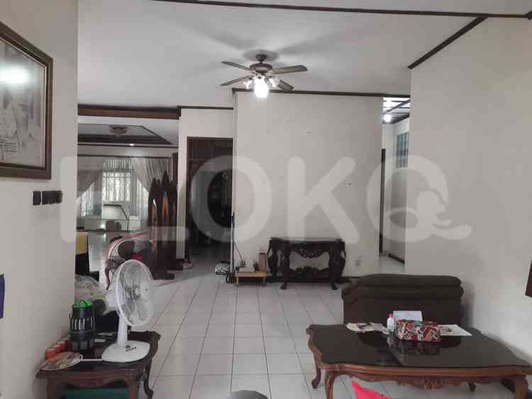 Disewakan Rumah 6 BR, Luas 380 m2 di Jl. Pertanin III, Lebak Bulus 5