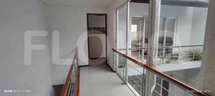 Disewakan Rumah 4 BR, Luas 300 m2 di Cilandak, Cilandak 6