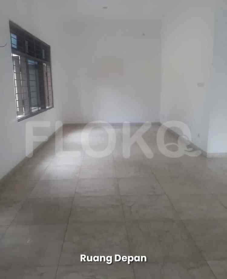 Disewakan Rumah 4 BR, Luas 550 m2 di Komplek MPR, Cilandak 2