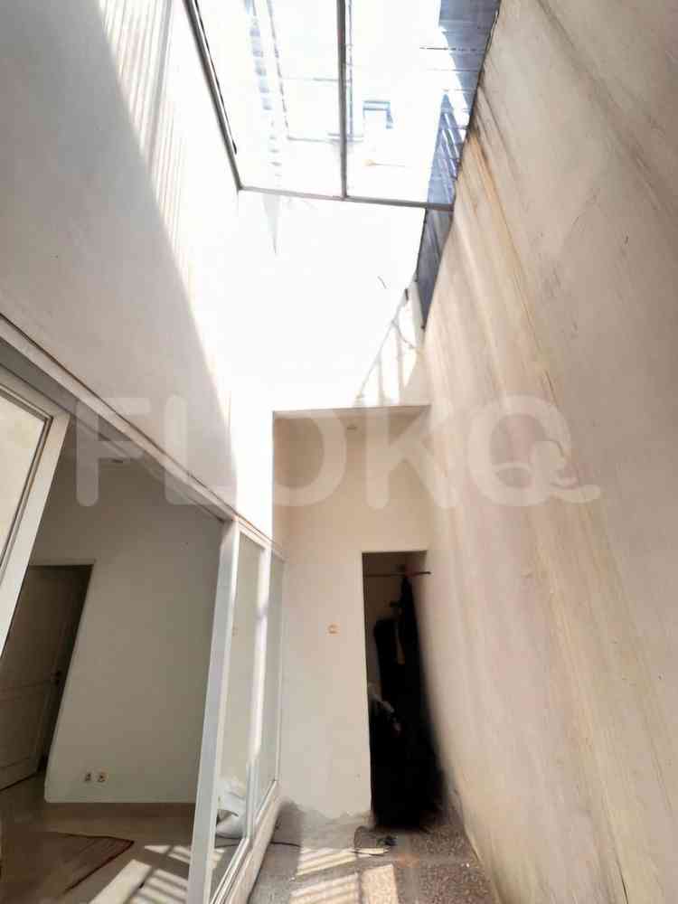 Disewakan Rumah 4 BR, Luas 236 m2 di Sektor 9, Bintaro 8