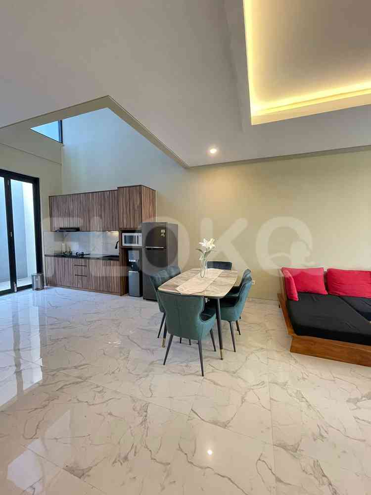 Dijual Rumah 3 BR, Luas 450 m2 di Pulomas Komplek, Pulo Gadung 5