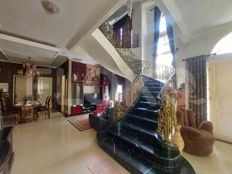 Dijual Rumah 5 BR, Luas 450 m2 di Royal Residence Pulo Gebang, Menteng 4