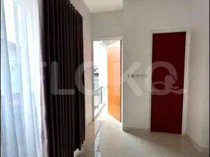 Disewakan Rumah 2 BR, Luas 90 m2 di Cinere, Cinere 2