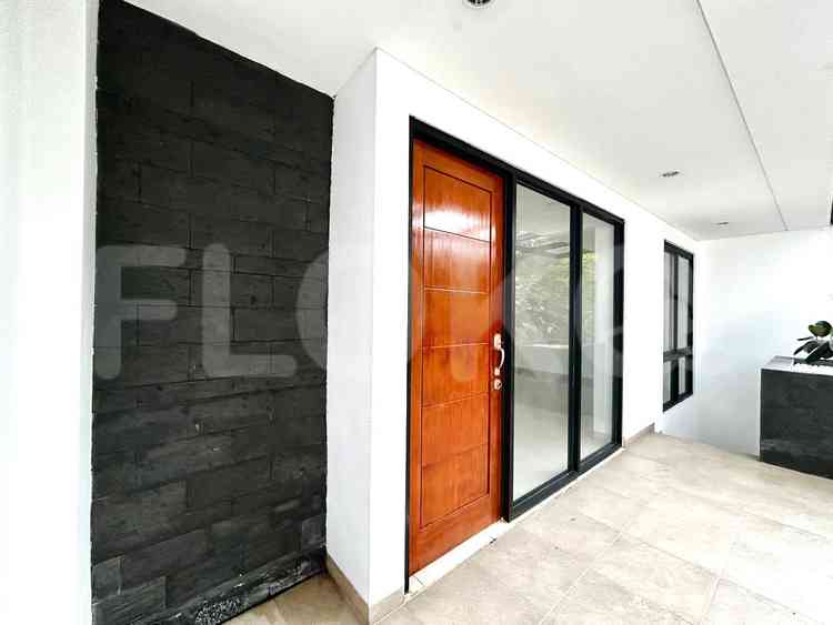 Disewakan Rumah 3 BR, Luas 264 m2 di Cinere, Cinere 3