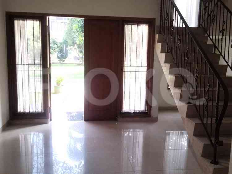 Disewakan Rumah 3 BR, Luas 175 m2 di Cinere, Cinere 3