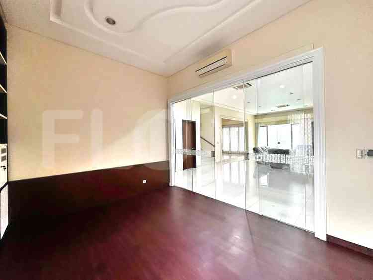 Disewakan Rumah 4 BR, Luas 800 m2 di Menteng, Menteng 7