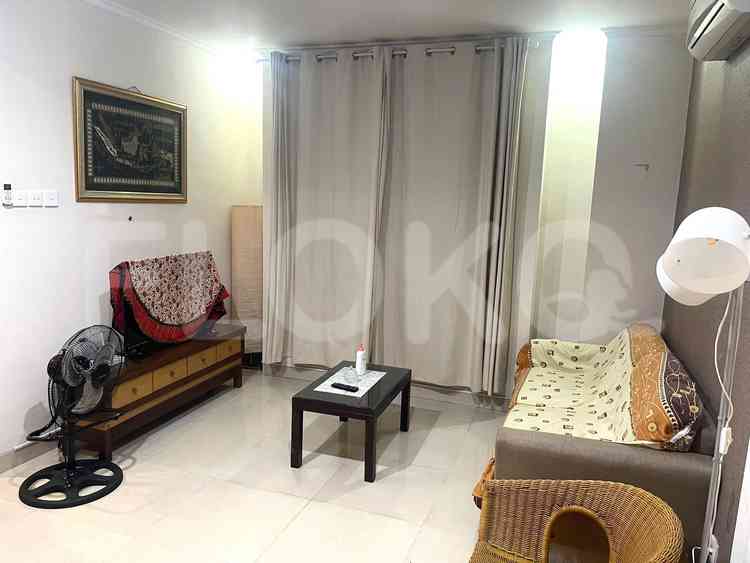 Disewakan Rumah 3 BR, Luas 118 m2 di Thamrin, Thamrin 2