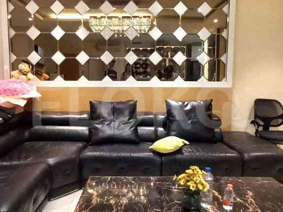 Disewakan Rumah 5 BR, Luas 255 m2 di Golf Residence, Kemayoran 2