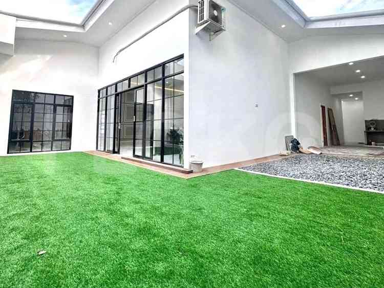 Disewakan Rumah 4 BR, Luas 400 m2 di Jl. Wijaya Kusuma, Cilandak 23