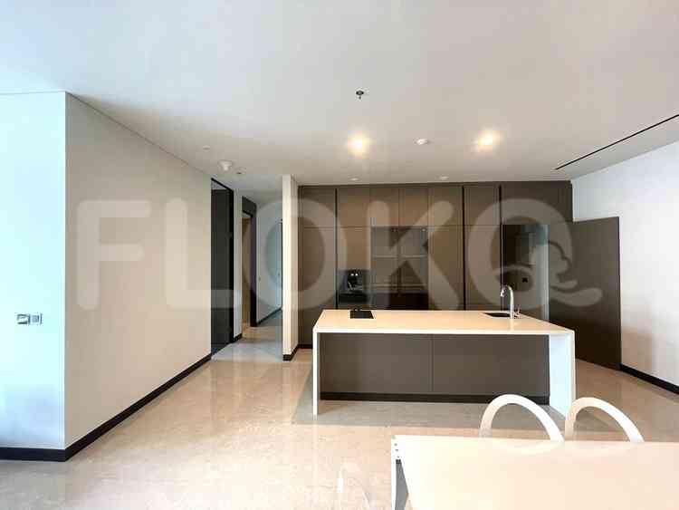 Dijual Apartemen 3 BR, Lantai 3, Luas 210 m2 di Kebon Sirih 8