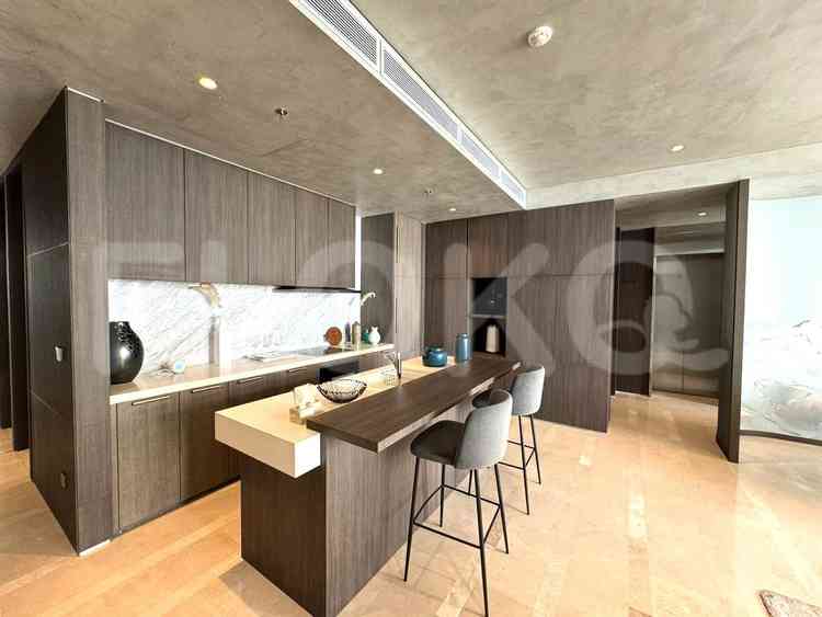 Dijual Apartemen 3 BR, Lantai 31, Luas 177 m2 di Setiabudi 7