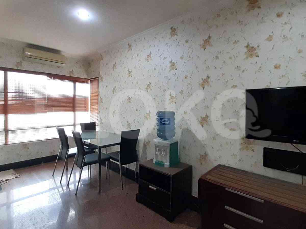 2 Bedroom on 5th Floor for Rent in Sudirman Park Apartment - fta067 4