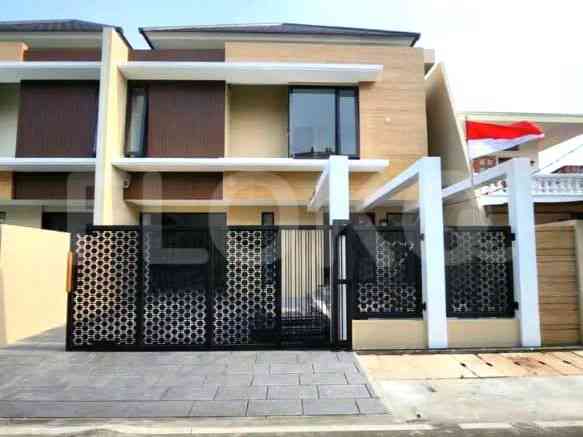 Dijual Rumah 4 BR, Luas 280 m2 di Cempaka Putih, Cempaka Putih 1