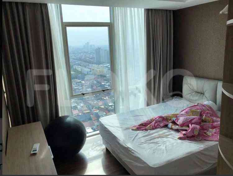 Tipe 2 Kamar Tidur di Lantai 17 untuk disewakan di The Kensington Royal Suites - fke458 3